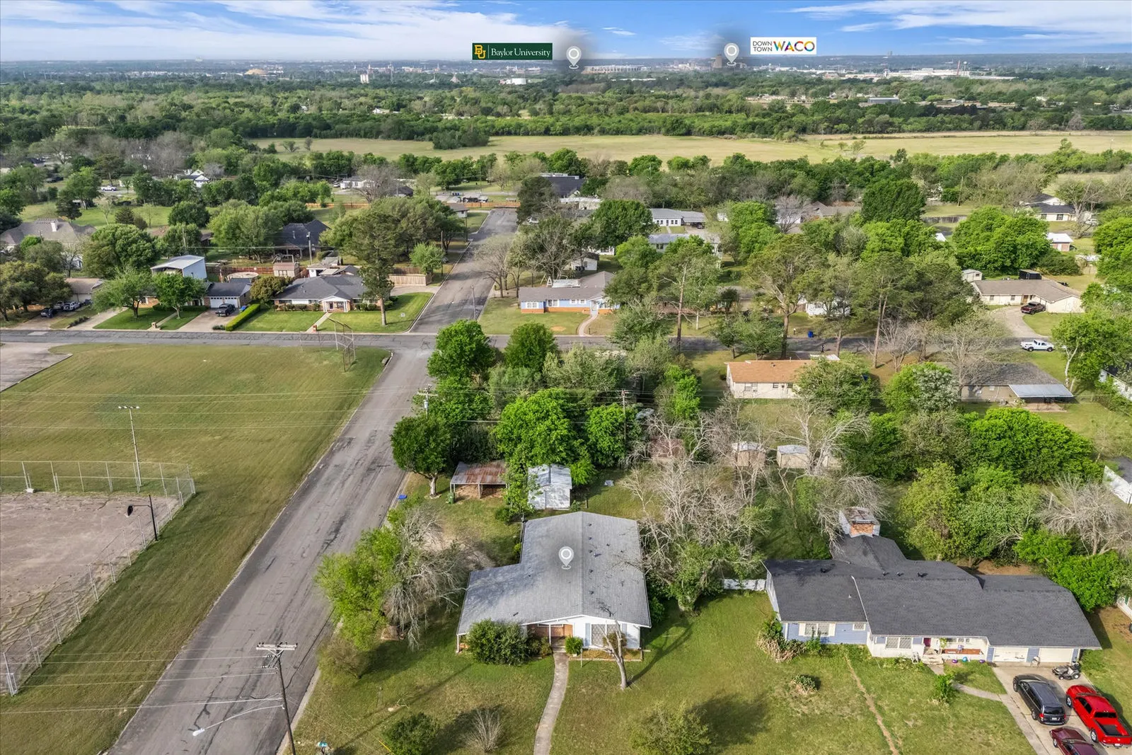 Located a few minutes from Baylor, Downtown Waco, and more
