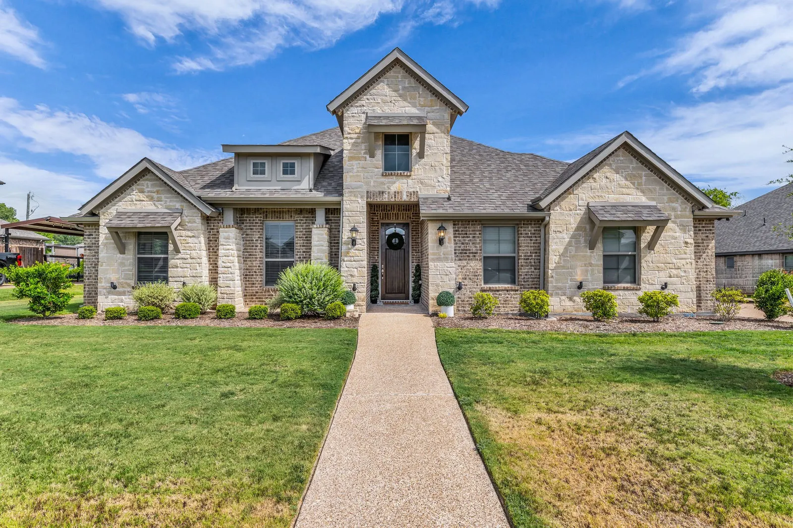 1317 Ridgeview Dr